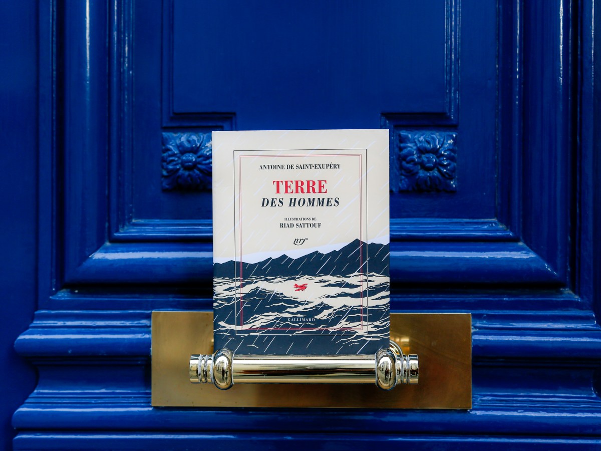 Terre des hommes – Antoine de Saint-Exupéry édition illustrée par Riad Sattouf&nbsp;(2025)